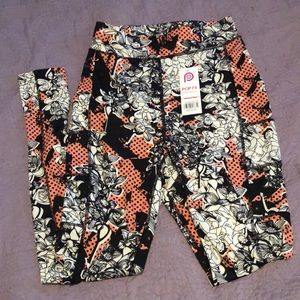 NWT High waisted workout leggings